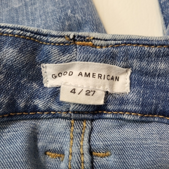 Good American Jeans Medium Wash Distressed Denim High Waisted Step Hem Size 4/27 - Picture 7 of 7